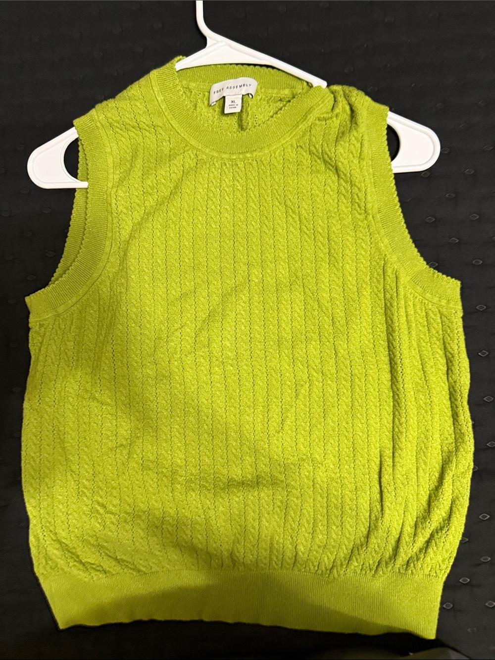 Green Cable Knit Sleeveless Sweater